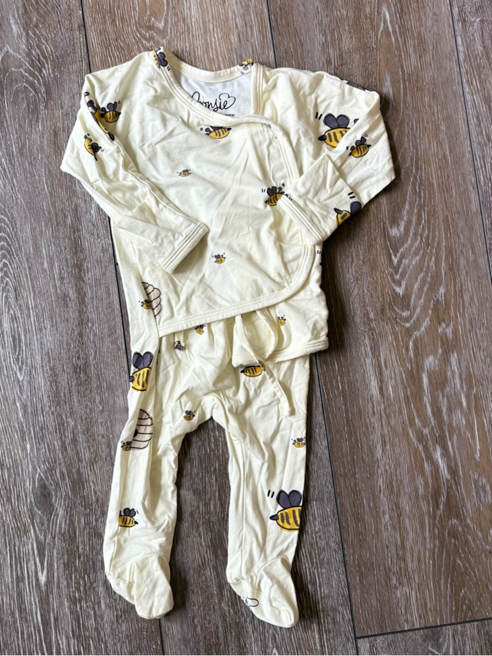NWOT Bonsie Bee Skin to Skin Romper